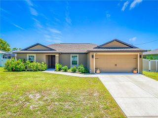2320 NW 26th TER, Cape Coral, FL 33993