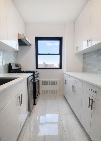 6434 102 st 9D, Rego Park, NY 11374