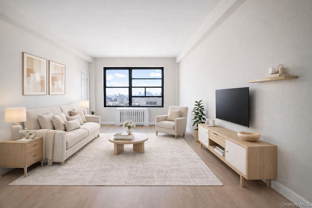 6434 102 st 9D, Rego Park, NY 11374