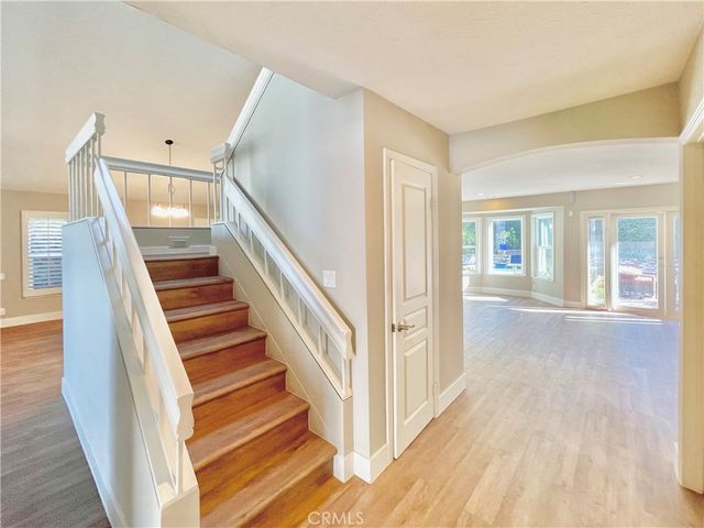 10 Ramada, Irvine, CA 92620