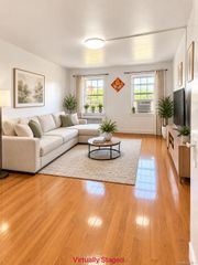14421 79 Avenue 3H, Flushing, NY 11367