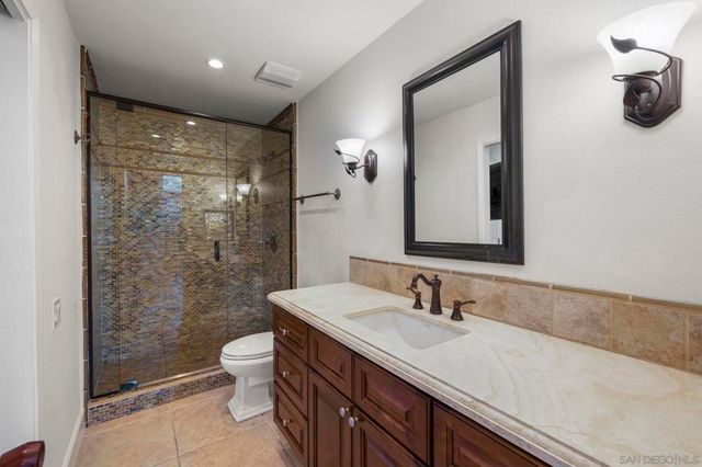 7911 Caminito Del Cid, La Jolla, CA 92037