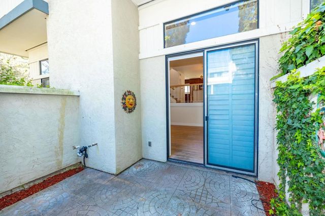 7911 Caminito Del Cid, La Jolla, CA 92037