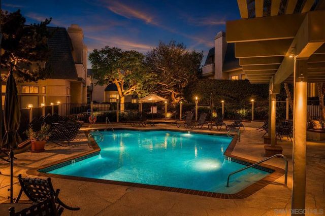 7911 Caminito Del Cid, La Jolla, CA 92037