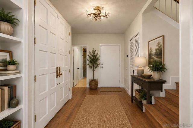 7911 Caminito Del Cid, La Jolla, CA 92037