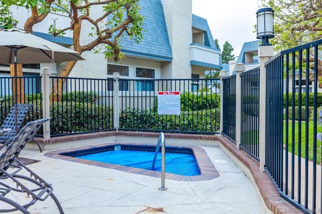 7911 Caminito Del Cid, La Jolla, CA 92037
