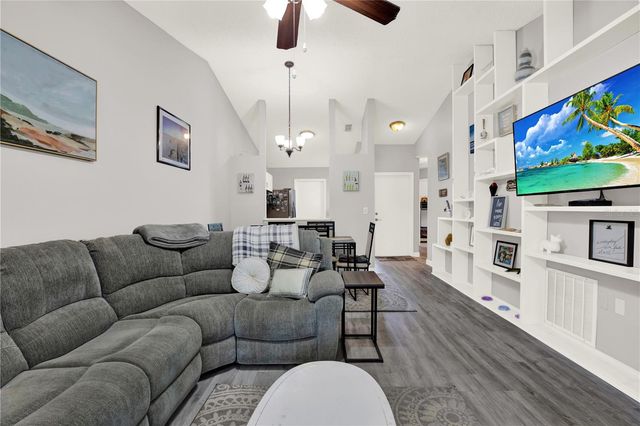 3294 CLOVERPLACE DRIVE 15, Palm Harbor, FL 34684