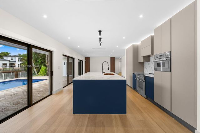 1520 Lugo Avenue, Coral Gables, FL 33156