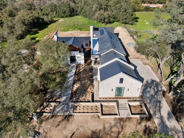 6115 Cavitt Stallman Rd, Granite Bay, CA 95746