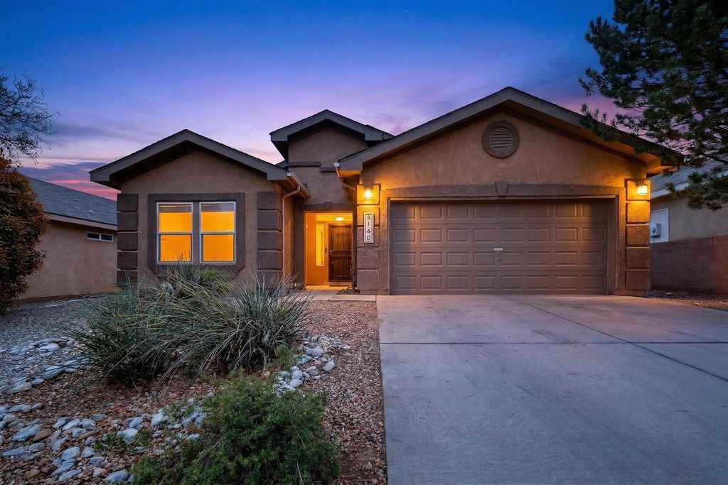 8140 Ventana Azul Avenue NW, Albuquerque, NM 87114