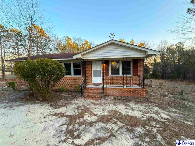 1413 E Old Camden Rd., Hartsville, SC 29550