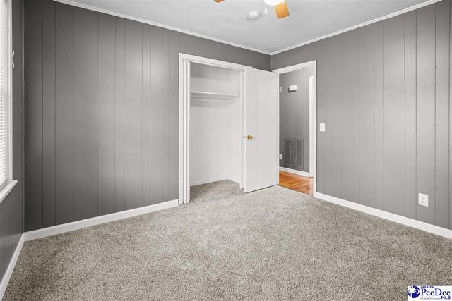 1413 E Old Camden Rd., Hartsville, SC 29550