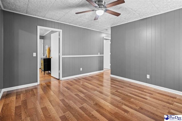 1413 E Old Camden Rd., Hartsville, SC 29550