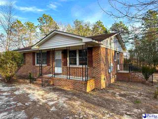 1413 E Old Camden Rd., Hartsville, SC 29550