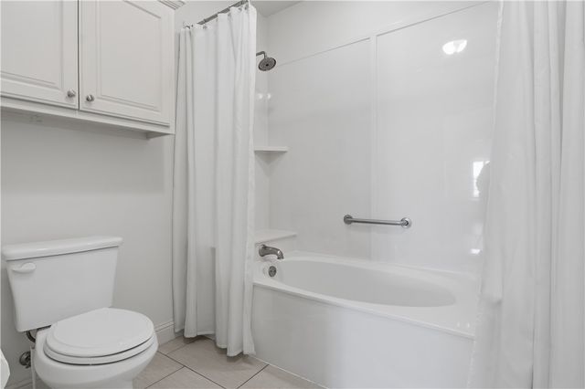 2503 SW Moorland Street, Bentonville, AR 72713