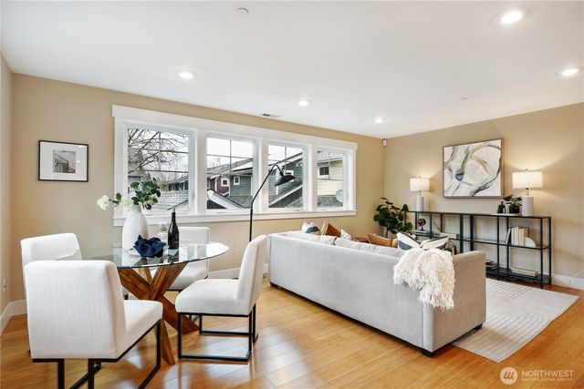 6309 30th Avenue SW, Seattle, WA 98126