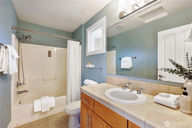 6309 30th Avenue SW, Seattle, WA 98126