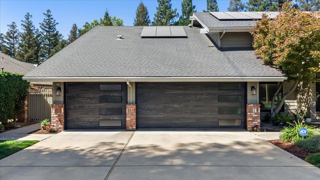 7637 N Cheryl Avenue, Fresno, CA 93711
