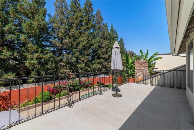 7637 N Cheryl Avenue, Fresno, CA 93711