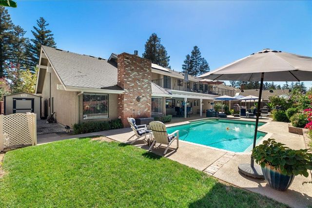 7637 N Cheryl Avenue, Fresno, CA 93711