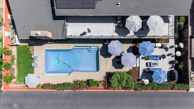 7637 N Cheryl Avenue, Fresno, CA 93711