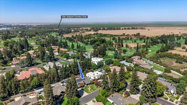 7637 N Cheryl Avenue, Fresno, CA 93711