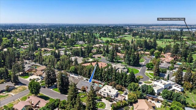 7637 N Cheryl Avenue, Fresno, CA 93711