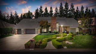 7637 N Cheryl Avenue, Fresno, CA 93711