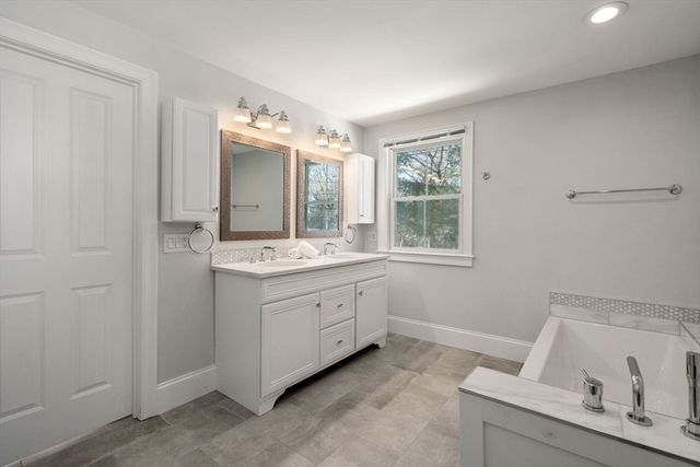 150 Country Club Rd, Newton, MA 02459