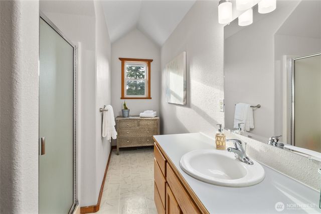 5911 Nelson Siding Road, Cle Elum, WA 98922