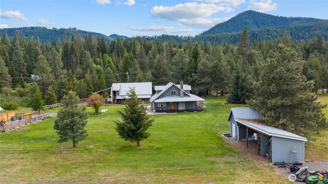 5911 Nelson Siding Road, Cle Elum, WA 98922