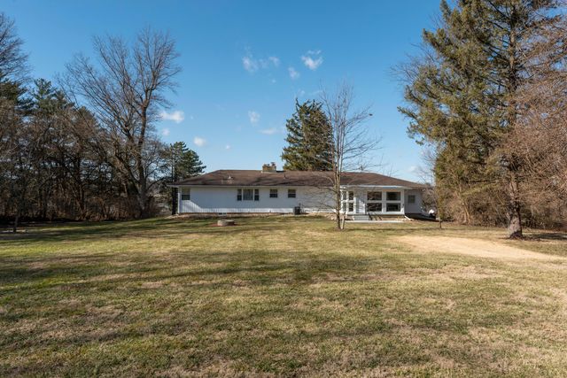 6599 Riverside Drive, Powell, OH 43065