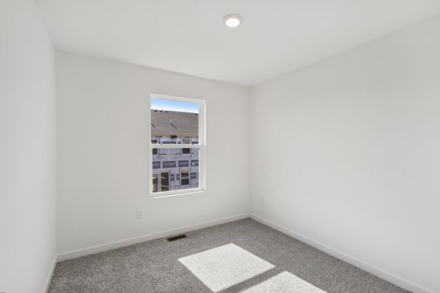 901 Briar Glen Court, Hampshire, IL 60140