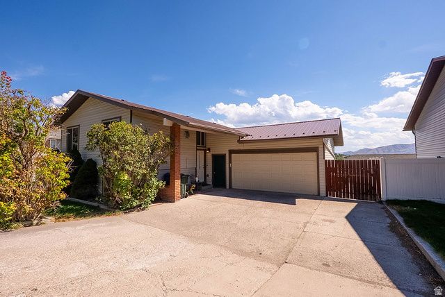 1637 GLACIER ST, Pocatello, ID 83201