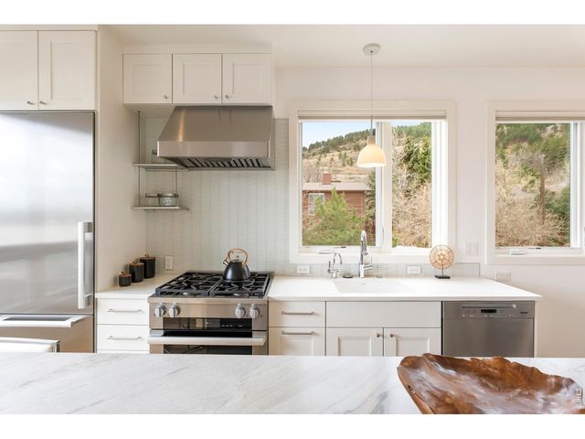 370 Arapahoe Ave C, Boulder, CO 80302