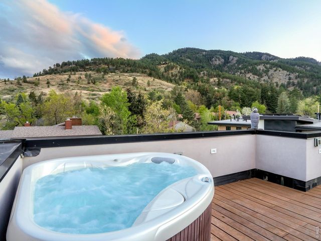 370 Arapahoe Ave C, Boulder, CO 80302