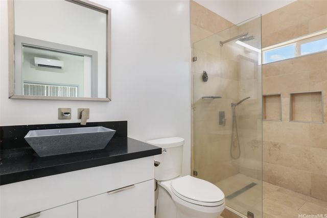 92-1176 Pueonani Street, Kapolei, HI 96707