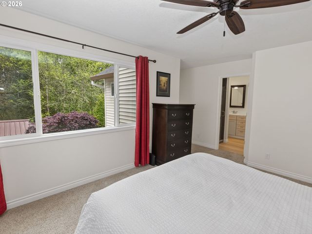 1192 Nw WEYBRIDGE Way, Beaverton, OR 97006