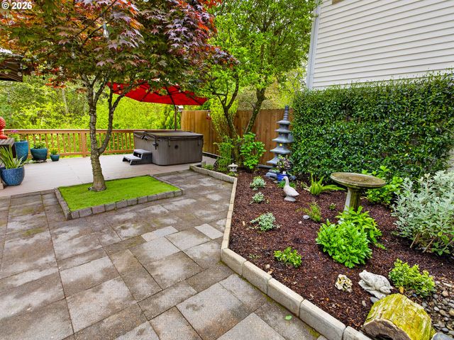 1192 Nw WEYBRIDGE Way, Beaverton, OR 97006