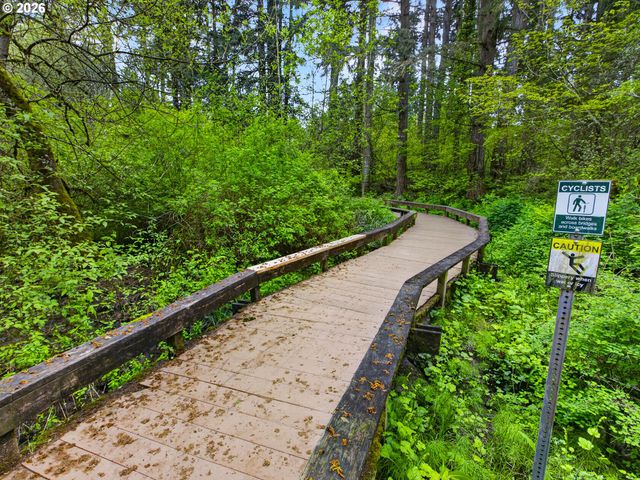 1192 Nw WEYBRIDGE Way, Beaverton, OR 97006