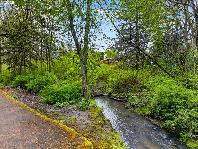 1192 Nw WEYBRIDGE Way, Beaverton, OR 97006