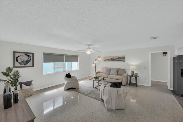 121 10TH AVE, Indian Rocks Beach, FL 33785
