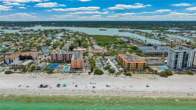 121 10TH AVE, Indian Rocks Beach, FL 33785
