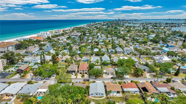 121 10TH AVE, Indian Rocks Beach, FL 33785