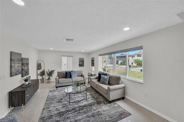 121 10TH AVE, Indian Rocks Beach, FL 33785