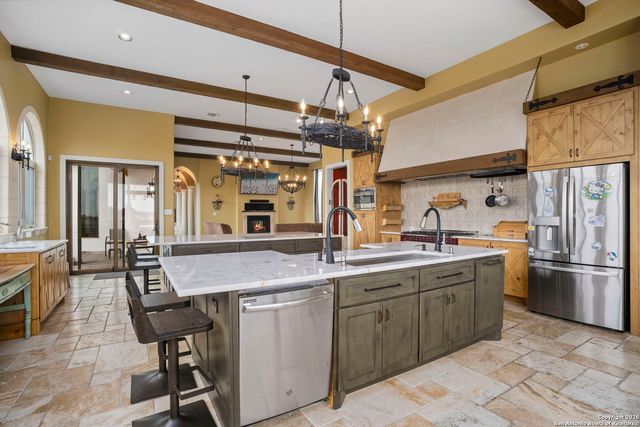 18002 Granite Hill, San Antonio, TX 78255