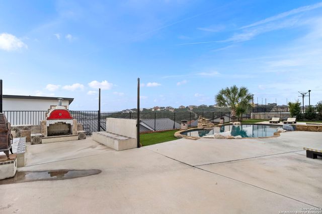 18002 Granite Hill, San Antonio, TX 78255