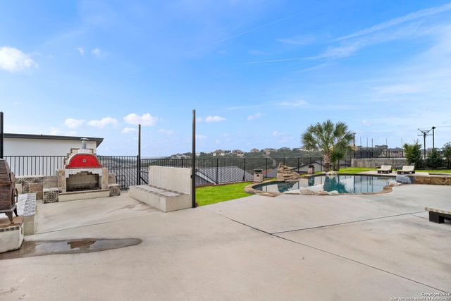 18002 Granite Hill, San Antonio, TX 78255