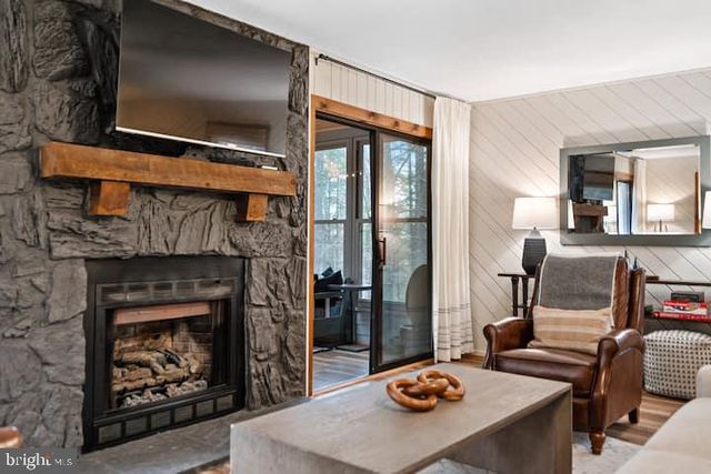 162 FORREST ST, Basye, VA 22810