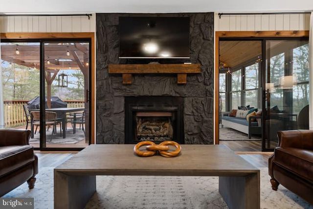 162 FORREST ST, Basye, VA 22810